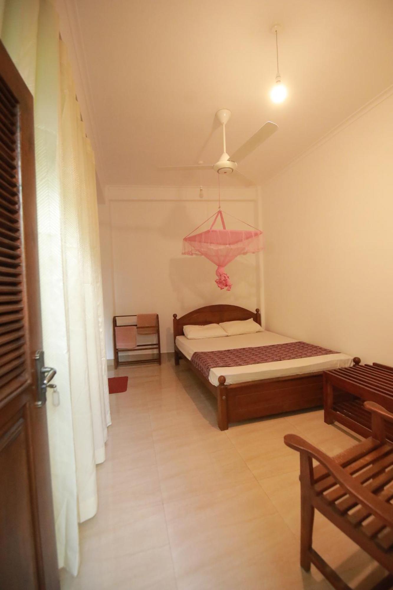 Renuka Inn Kandy Exterior foto